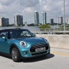 MINI コンバーチブル 新型の クーパー