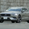 ボルボ V60 T6 TWIN ENGINE AWD INSCRIPTION