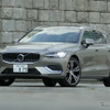 ボルボ V60 T6 TWIN ENGINE AWD INSCRIPTION