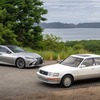 1990年型LS400（白）と2019年型LS500（銀）