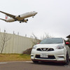 成田空港近くで記念撮影。