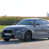 BMW i4 開発車両 スクープ写真