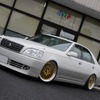 クルマの雰囲気に合わせたカスタムをテーマにした17クラウン。当時あったであろうをカスタム手法を取り入れたのが見どころ。
