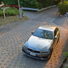 BMW 523d M Sport。国道308号線、暗峠方面への登り急勾配。