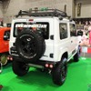 オートルビーズが製作したGood old jimny。クラシック22スタイルグリルや22用のルーフキャリアを現行ジムニーに装着。