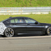 BMW M5 セダン 改良新型プロトタイプ（スクープ写真）