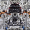 BMWのドイツ・ディンゴルフィンク工場で生産が開始された5シリーズ改良新型
