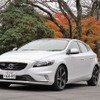 ボルボ V40 D4 Rデザイン