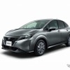 日産 ノート S（ダークメタルグレー）