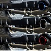 ニュルスペック カスタムエディション VSR、上からチタンカラー、ステンレスカラー、カーボンレッド
