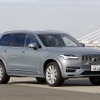 ボルボ XC90 Recharge プラグインハイブリッド T8 AWD