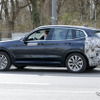 BMW iX3 改良新型　プロトタイプ　スクープ写真