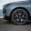 BMW iX の「xDrive50」