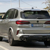 BMW X5M 改良新型プロトタイプ（スクープ写真）