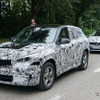 BMW X1 次期型プロトタイプ（スクープ写真）