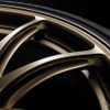 日産 GT-R トラックエディション エンジニアード by NISMO T-スペック 特別装備 専用レイズ製アルミ鍛造ホイール（ブロンズ）