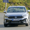 VW T-Roc R-Line 改良新型プロトタイプ（スクープ写真）