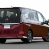 日産 セレナ LUXION e-POWER