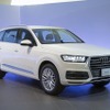 アウディ Q7