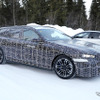 BMW i5ツーリング プロトタイプ（スクープ写真）