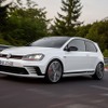 VW ゴルフGTI、生誕40周年記念モデルを限定導入…最高出力265ps 画像