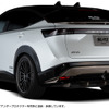 Rear Spoiler / Rear Diffuser ※⽇産純正オプション・リアアンダープロテクターを塗装・装着しています