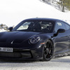 ポルシェ 911 GT3ツーリング 改良新型プロトタイプ（スクープ写真）
