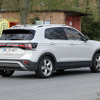 VW T-Cross 改良新型プロトタイプ（スクープ写真）