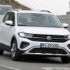 VW T-Cross 改良新型プロトタイプ（スクープ写真）