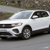 VW T-Cross 改良新型プロトタイプ（スクープ写真）