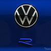 VW ゴルフR 20イヤーズ ブルー“R”エンブレムリヤハッチ