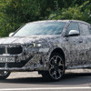 BMW X2 次期型プロトタイプ（スクープ写真）