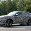 BMW X2 次期型プロトタイプ（スクープ写真）