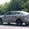 BMW X2 次期型プロトタイプ（スクープ写真）
