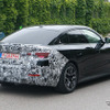 BMW i4 M50 改良新型プロトタイプ（スクープ写真）