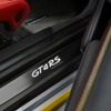 ポルシェ 718 ケイマン GT4 RS の「タグ・ホイヤー×ポルシェ」