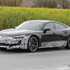 アウディ e-tron GT 改良新型プロトタイプ（スクープ写真）