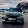 BMW i5ツーリング