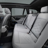 BMW i5ツーリング
