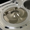 トリプルタンブルピストン