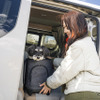 広く開けられるスライドドアなので愛犬の乗り降りも非常にやりやすい