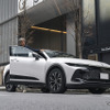 YOKOHAMA ADVANスポーツV107 × TOYOTA クラウンクロスオーバー