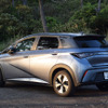 BYD ドルフィン ロングレンジのリアビュー。全長4.3mと、Cセグメントの中ではショートボディだ。