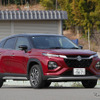 【スズキ フロンクス 新型試乗】価格差わずか20万円、FWDかAWDか、悩ましい選択だ…中村孝仁 画像