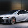 VERSUS VV21S「グレイスゴールド」× LEXUS IS Fスポーツ