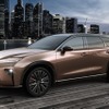 トヨタ・クラウン・エステートRS（プラグインハイブリッド車）