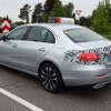 メルセデスベンツ Cクラス 改良新型、量産仕様のプロトタイプ