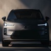 復活のボルボ『XC70』に熱視線！「PHEVで200km走るなら最高」「日本でも売ってくれ！」と期待の声 画像