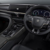クラウン専門店「THE CROWN」向け特別限定車『ESTATE RS“THE LIMITED-MATTE METAL”』