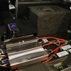 信号系と電源系のケーブルの取り回しなどを考慮したユニットのレイアウトを計画したのもこのクルマの製作上のポイント。
